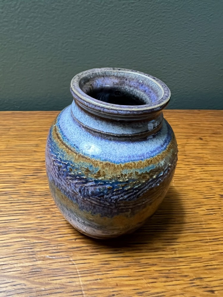 Stoneware pottery vase  3