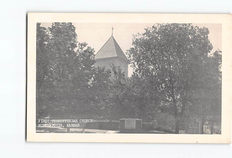 Postcard First Presbyterian Church Minneapolis Kansas USA