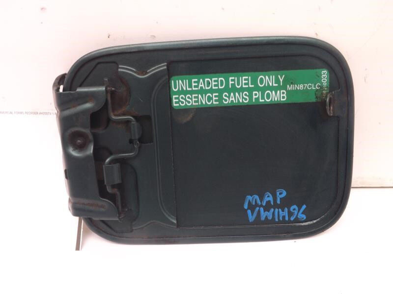 96 VW JETTA FUEL FILLER DOOR