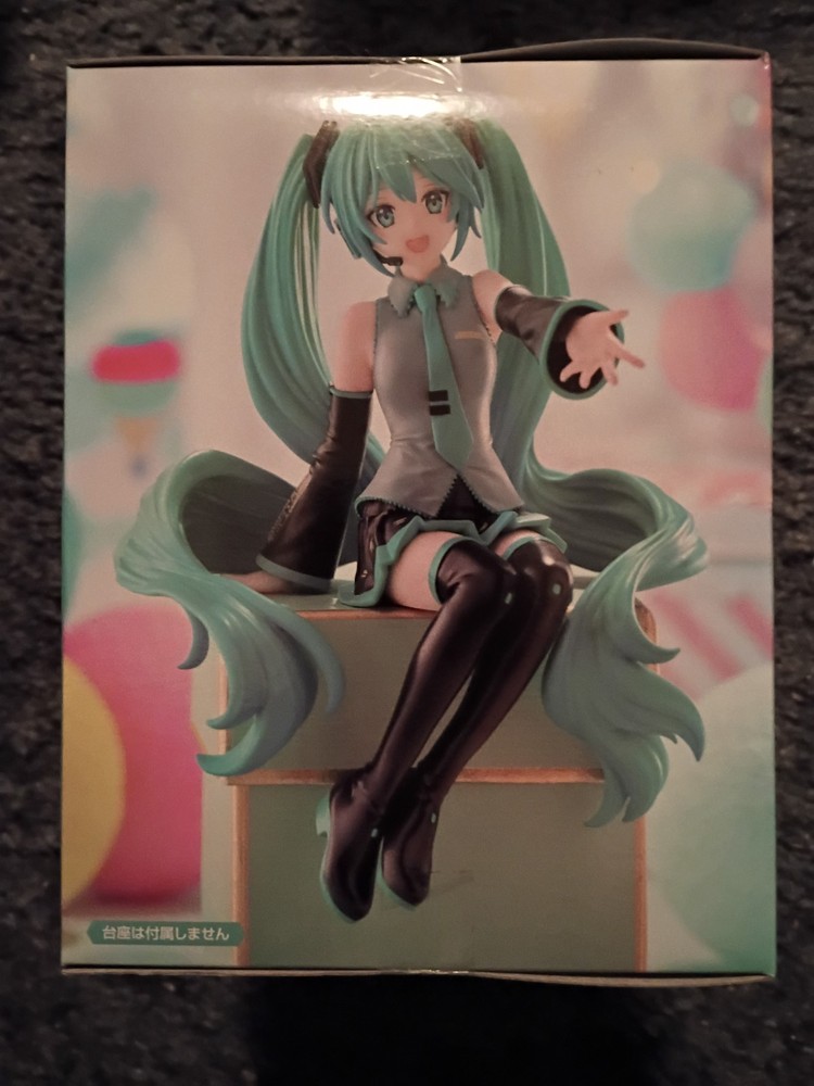 FuRyu Hatsune Miku Vocaloid PVC Figure Anime Collectible Original Box Fantasy