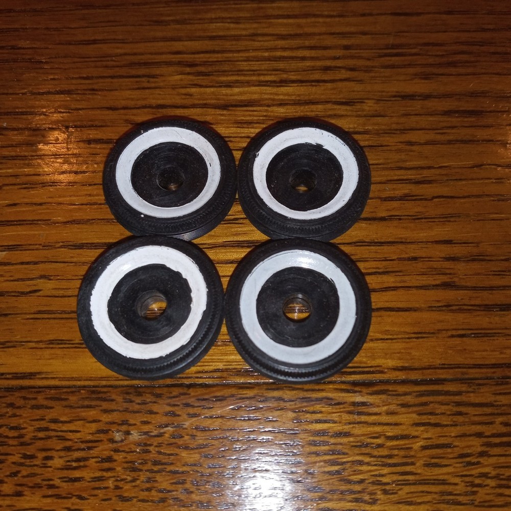 Vintage Shallow Center  Promo  Model Car Tires W/W Rear Hub ! 1/25-Amt/Smp/Johan