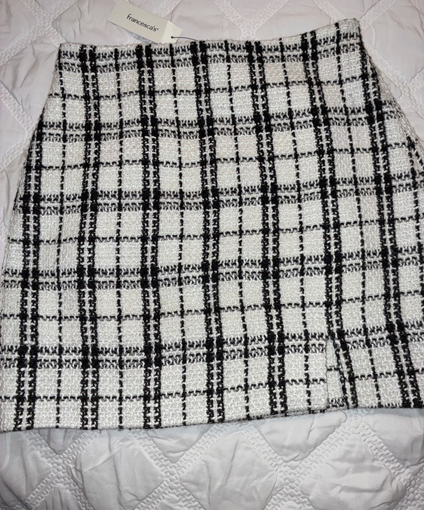 Francesca's Collections Black and White Tweed Mini Skirt size Small