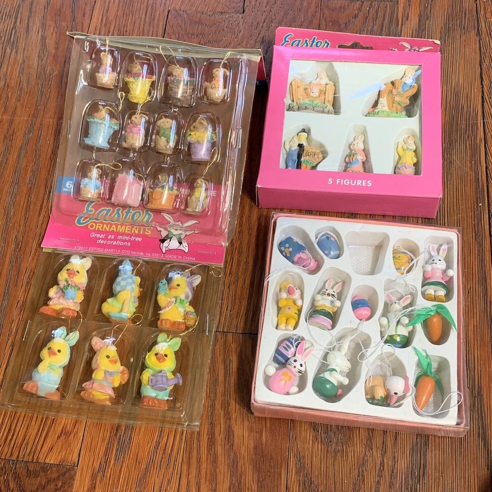 VTG 36 Miniature Wood & Plastic Easter Tree Ornaments Bunny Rabbit Eggs & Chicks