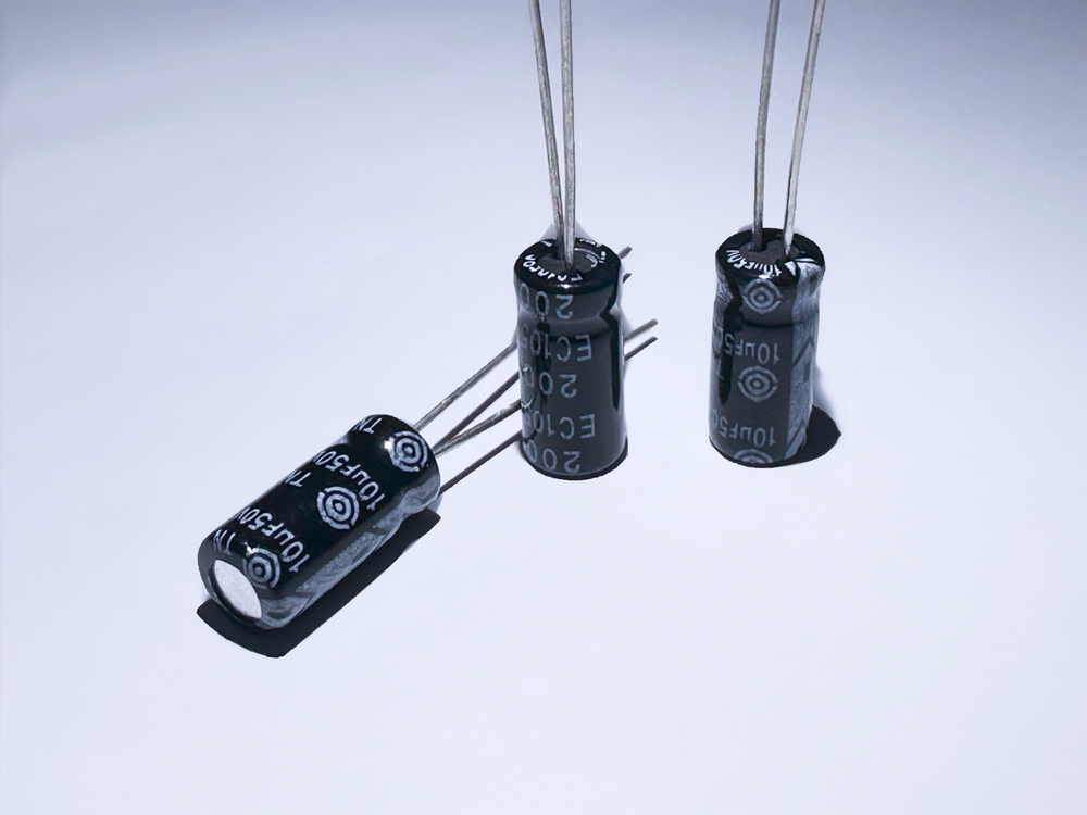 100Pcs TN Fuhjyyu 10uF 50V 5x11 Aluminum Electrolytic Radial Capacitor