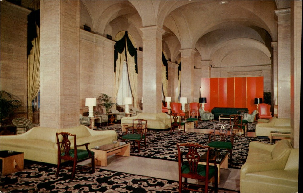 Main Lobby Hotel Cleveland Public Square Ohio ~ 1950-60s vintage postcard