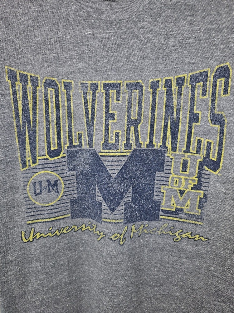 University Of Michigan Retro Throwback Large Mens Gray Graphic Logo Tshirt NCAA