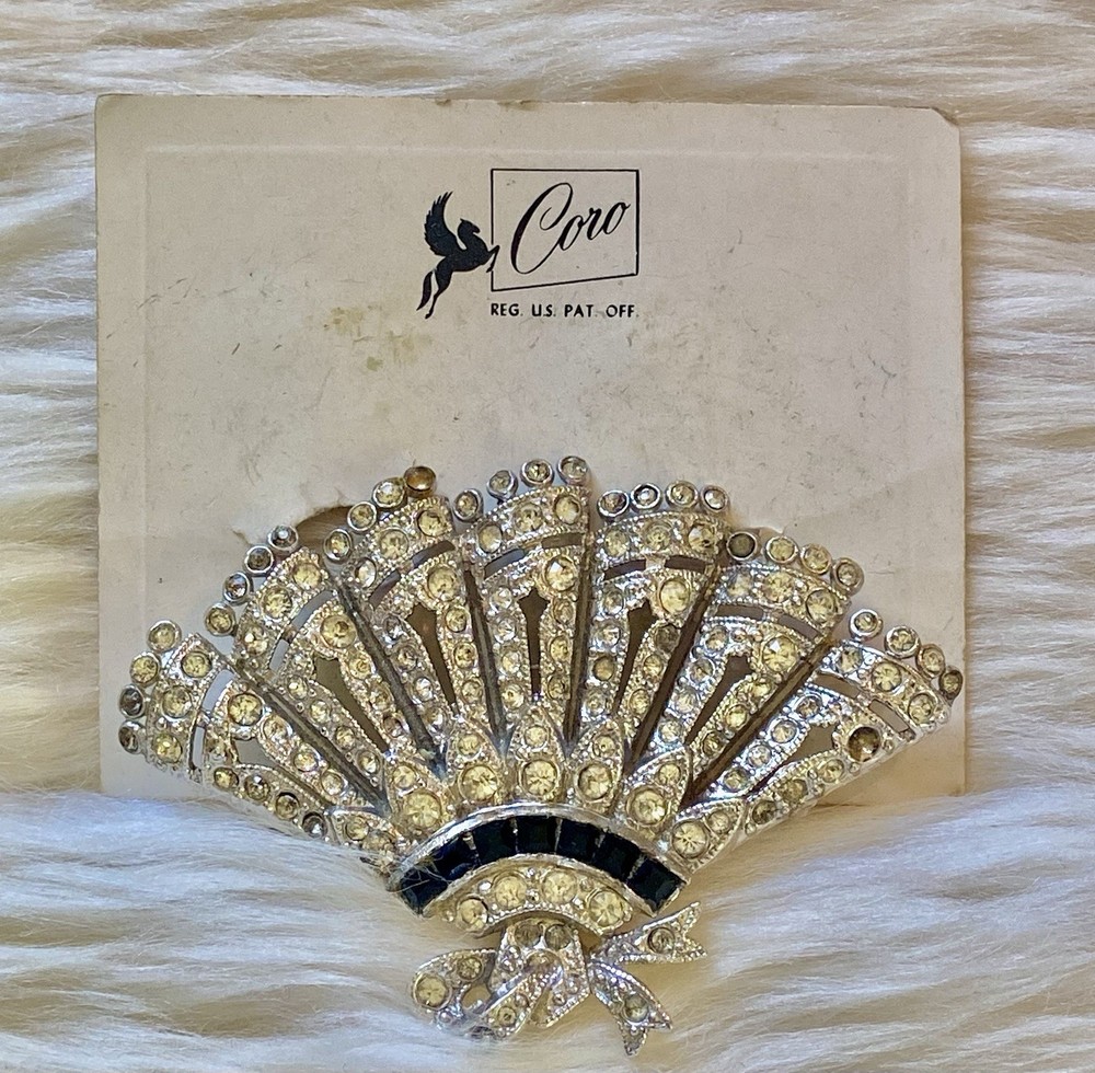 Vintage 1930s Coro Art Deco Clear & Black Rhinestones Brooch, On Coro Card Rare!