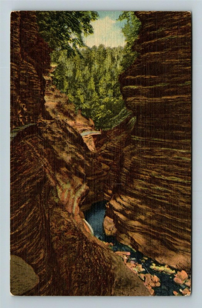 Watkins Glen NY-New York, Middle Gorge And Pillar Beauty, Vintage Postcard