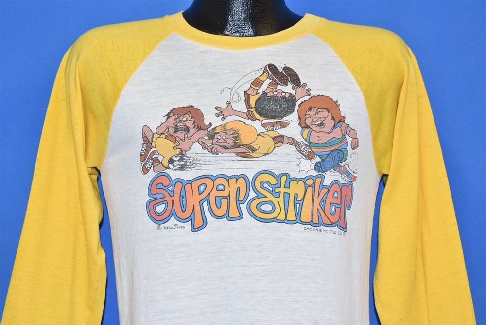 vtg 80s SUPER STRIKER SOCCER FOOTBALL CARTOON KID FUNNY RAGLAN t-shirt YOUTH XL