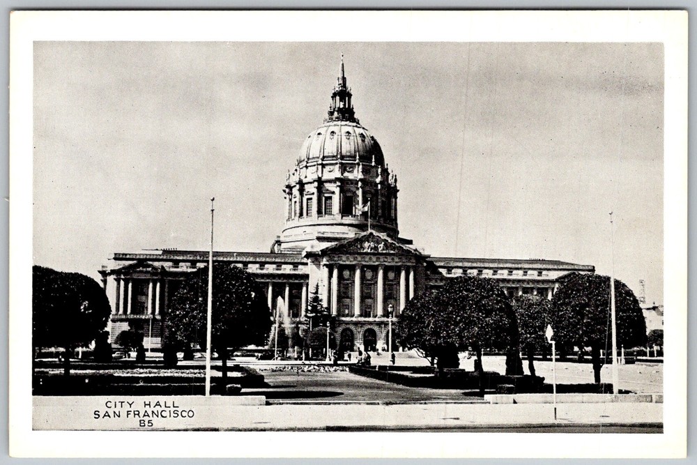 Vtg Postcard City Hall Dome San Francisco, CA 1930s