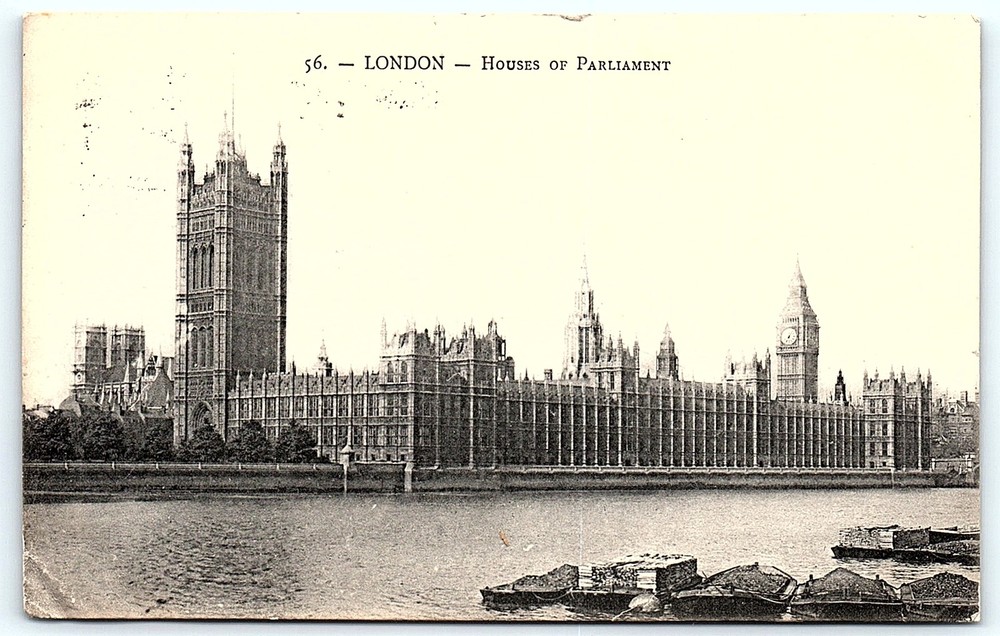 Postcard LONDON   HOUSES OF PARLIAMENT