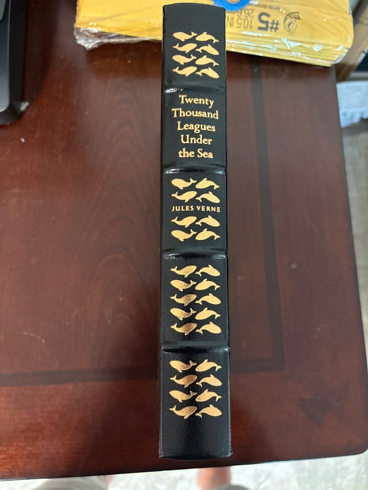 Easton Press Twenty Thousand Leagues Under the Sea - Jules Verne  100 Greatest