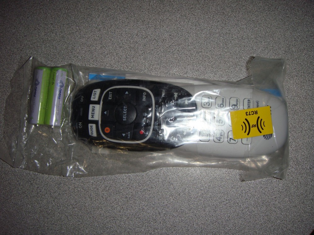 DIRECTV RC73 REMOTE CONTROL / LOT OF 1 / IR/RF HR44/HR54 GENIE/BATTERIES/NEW!!