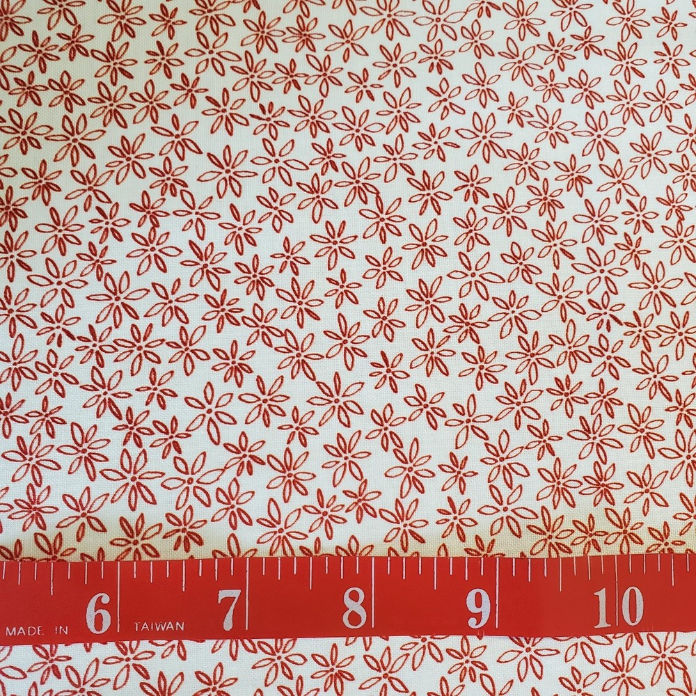 Red White Floral Flowers Fabric  100% Cotton FQ HY BTY Fat Quarter By the Yard