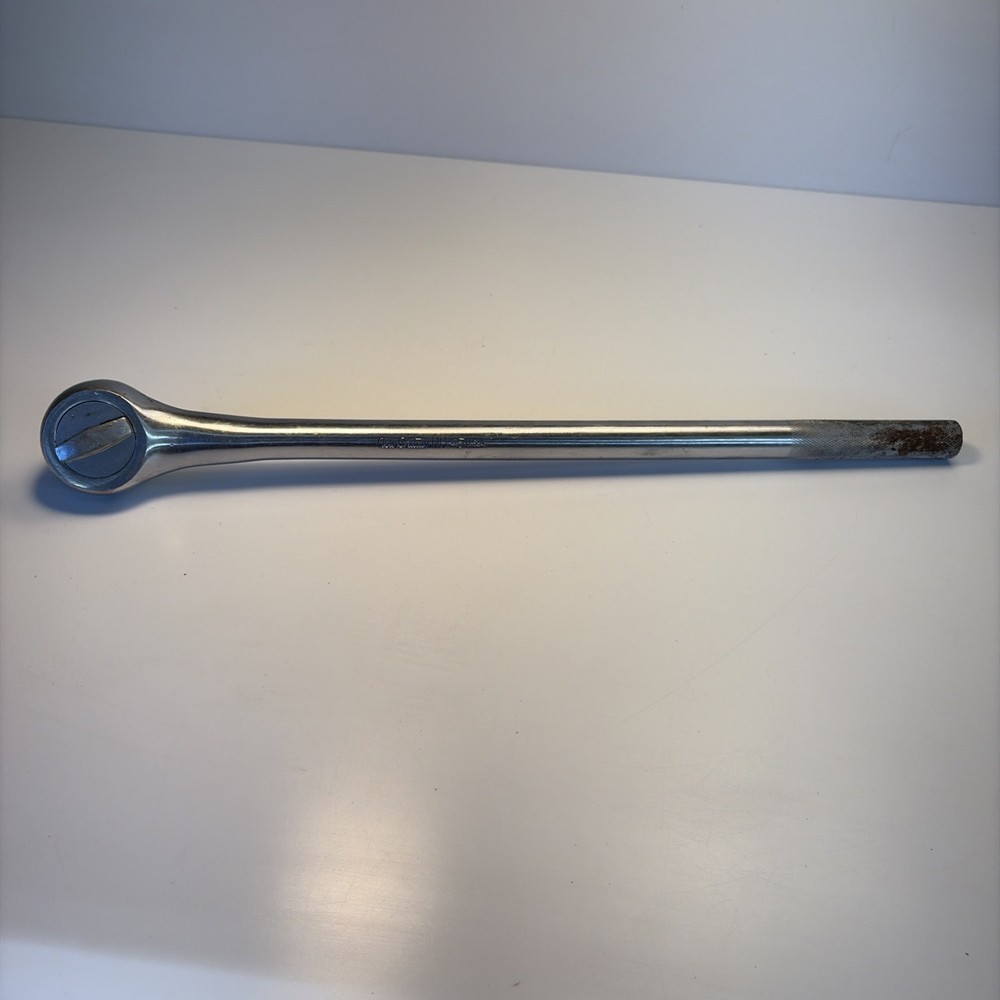 Vintage New Britain NH 45 3/4 Drive Ratchet 19