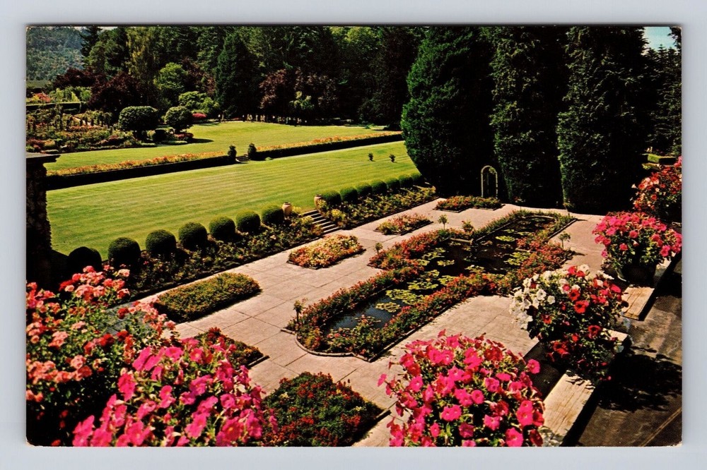 Victoria British Columbia-Canada, Butchart Gardens, Vintage Souvenir Postcard