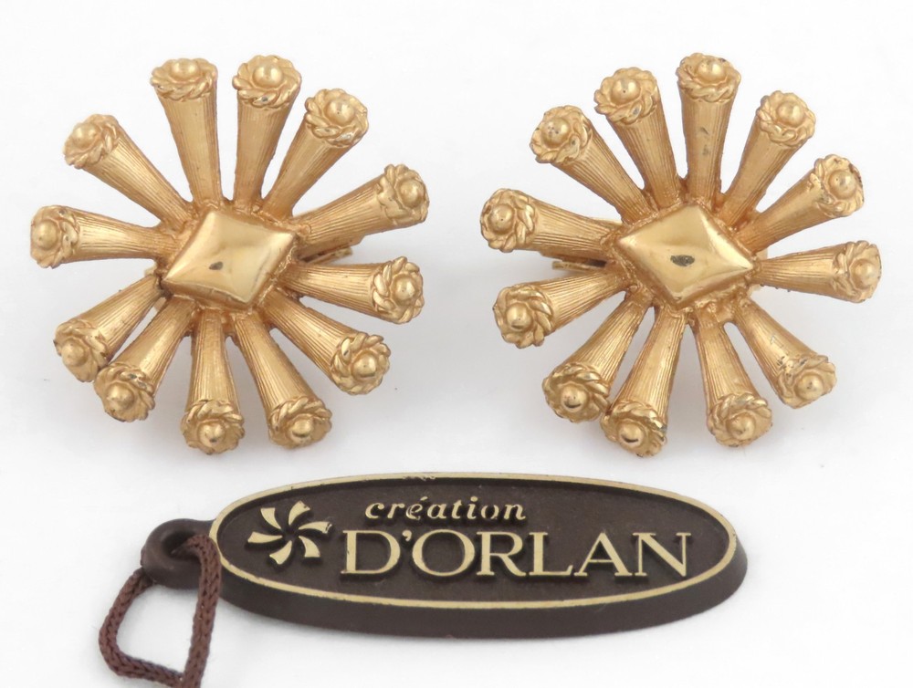 * 1960s - D'ORLAN - VINTAGE GOLD TONE MODERNIST FLORAL EARRINGS # 4356 - NOS