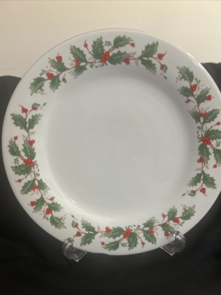 Vintage China Pearl Fine China Noel 10 1/2