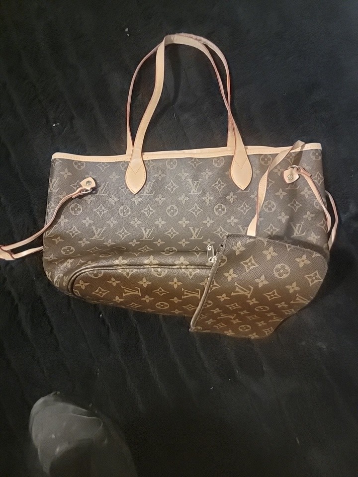Louis Vuitton Neverfull MM Monogram Brown Canvas Tote