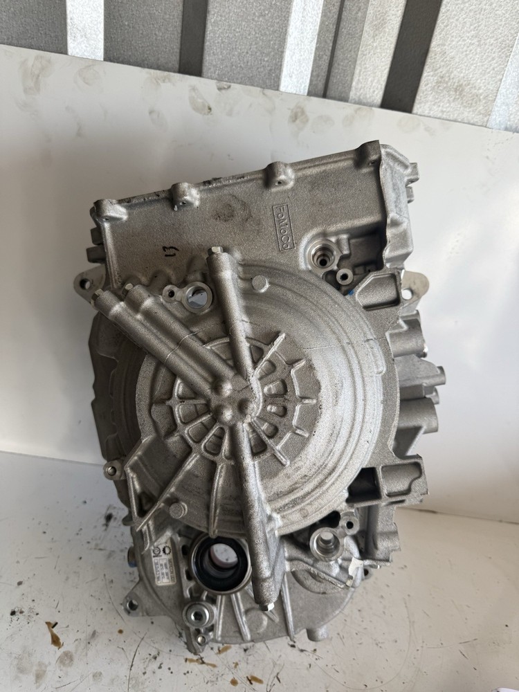 2023 2024 Ford Bronco Sport Transmission Housing Case PZ1P 7000 GA OEM 3751
