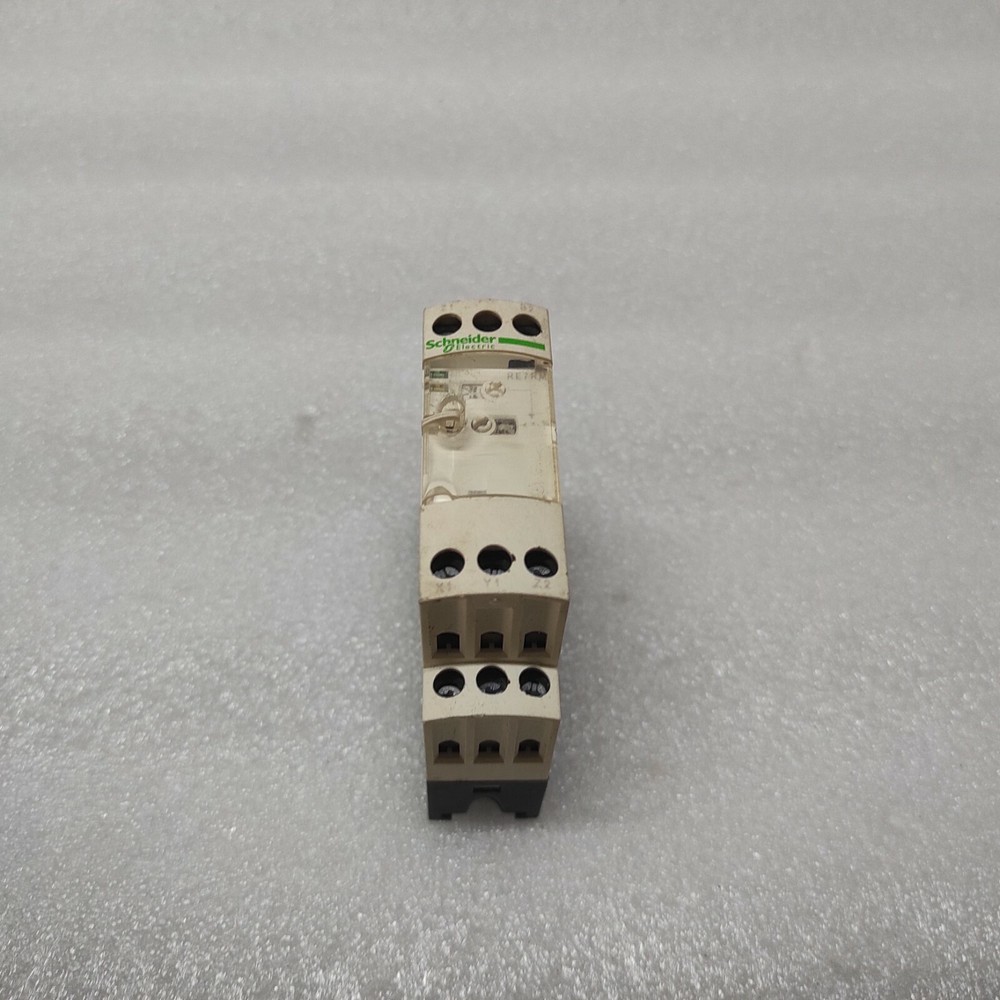 SE RE7RM11BU OFF DELAY TIMING RELAY 0.05S-300H 110-240V/24VAC-DC