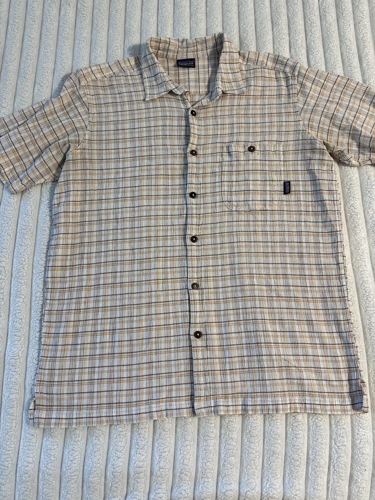 Patagonia Organic Cotton Button Up Shirt Mens Large Beige Hemp Pocket Shot Sleev
