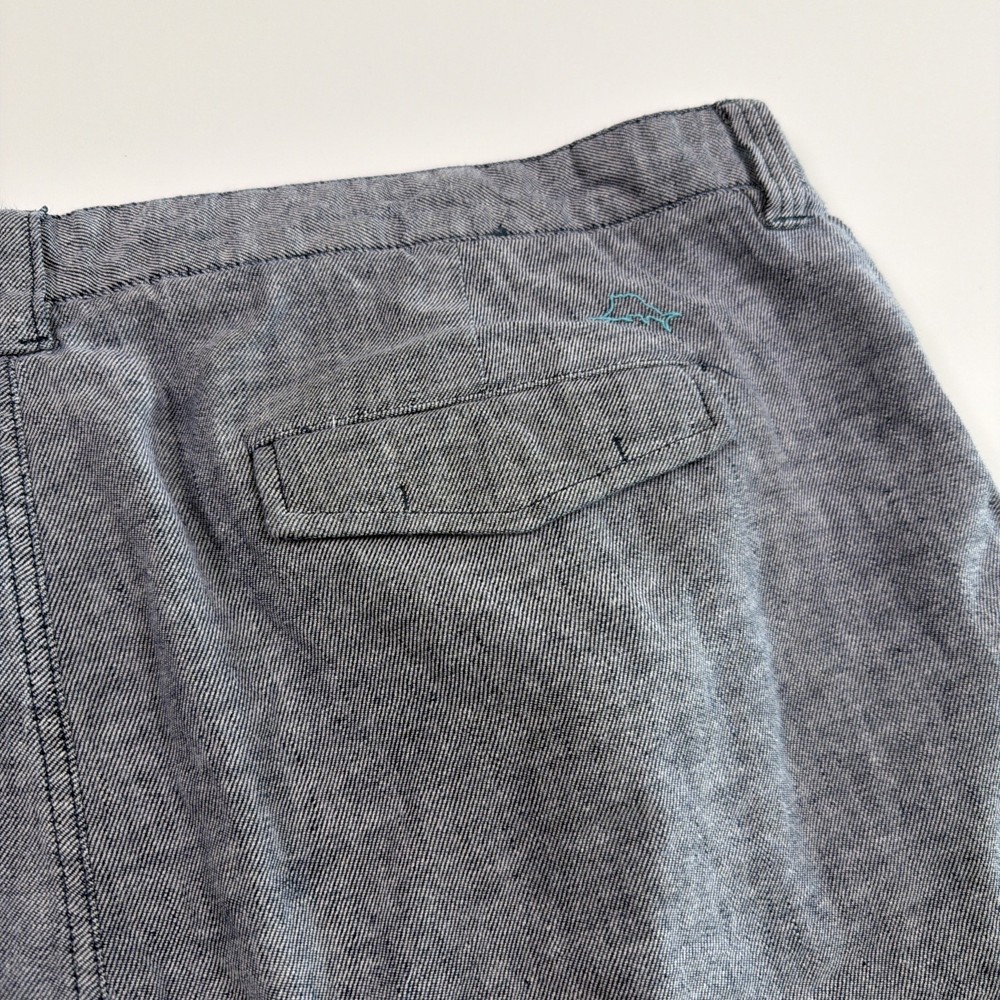 Tommy Bahama Linen Blend Shorts Men's Size 44 Blue Chino Shorts Flaps