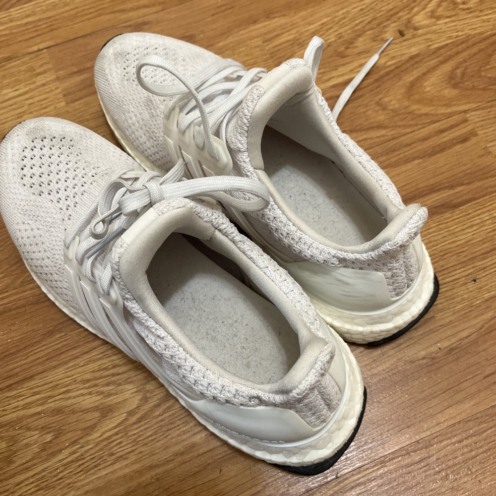Size 8 - adidas UltraBoost DNA 5.0 Triple White W