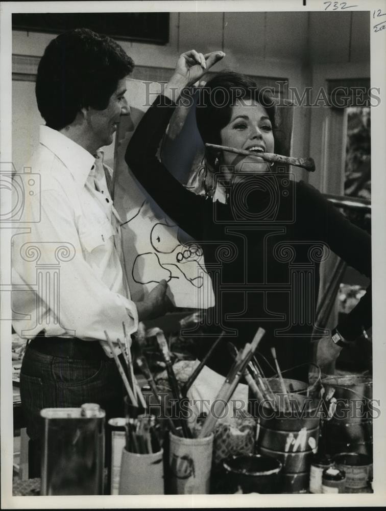 1974 Press Photo Bert Convy and Jo Ann Pflug in 