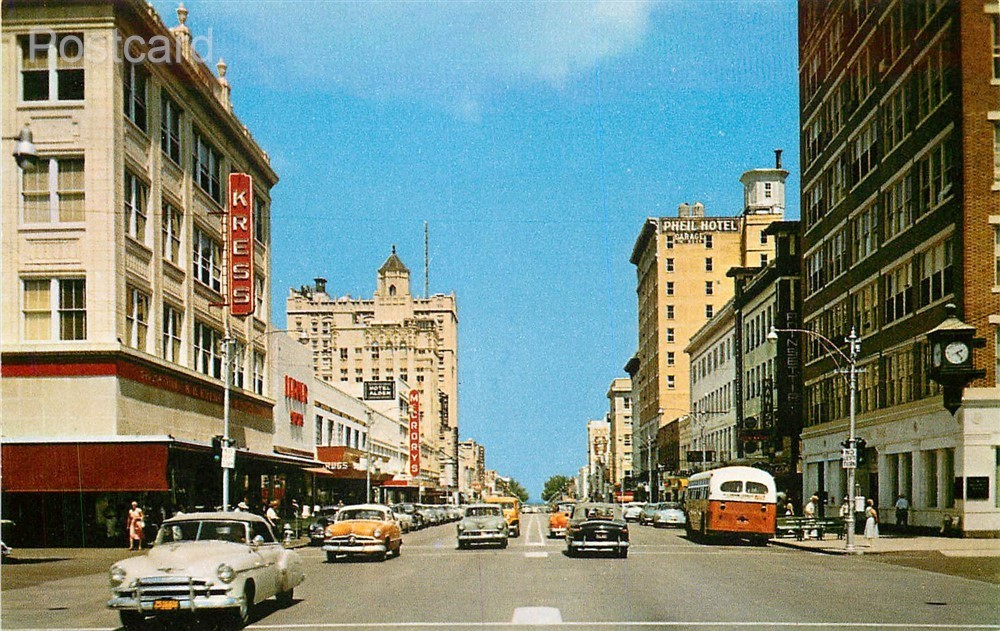 FL, Saint Petersburg, Florida, Central Avenue, Business Section, Looking East