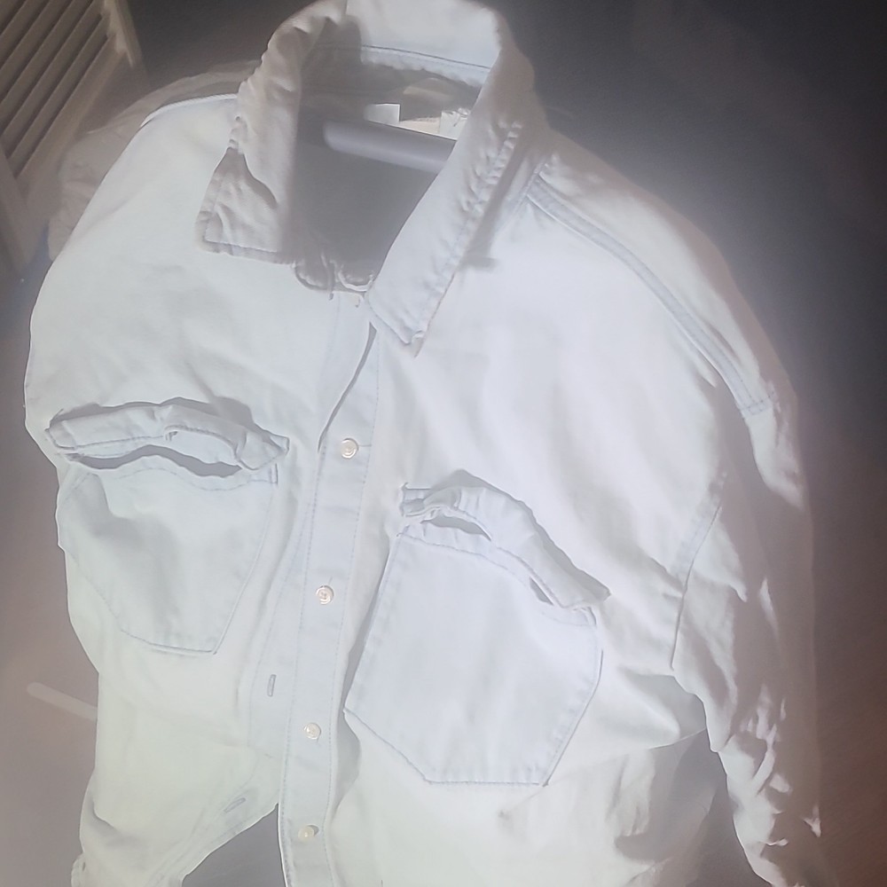 H&M Men's Light Blue Button-Up Shirt Collared Long Sleeve Pockets Size M