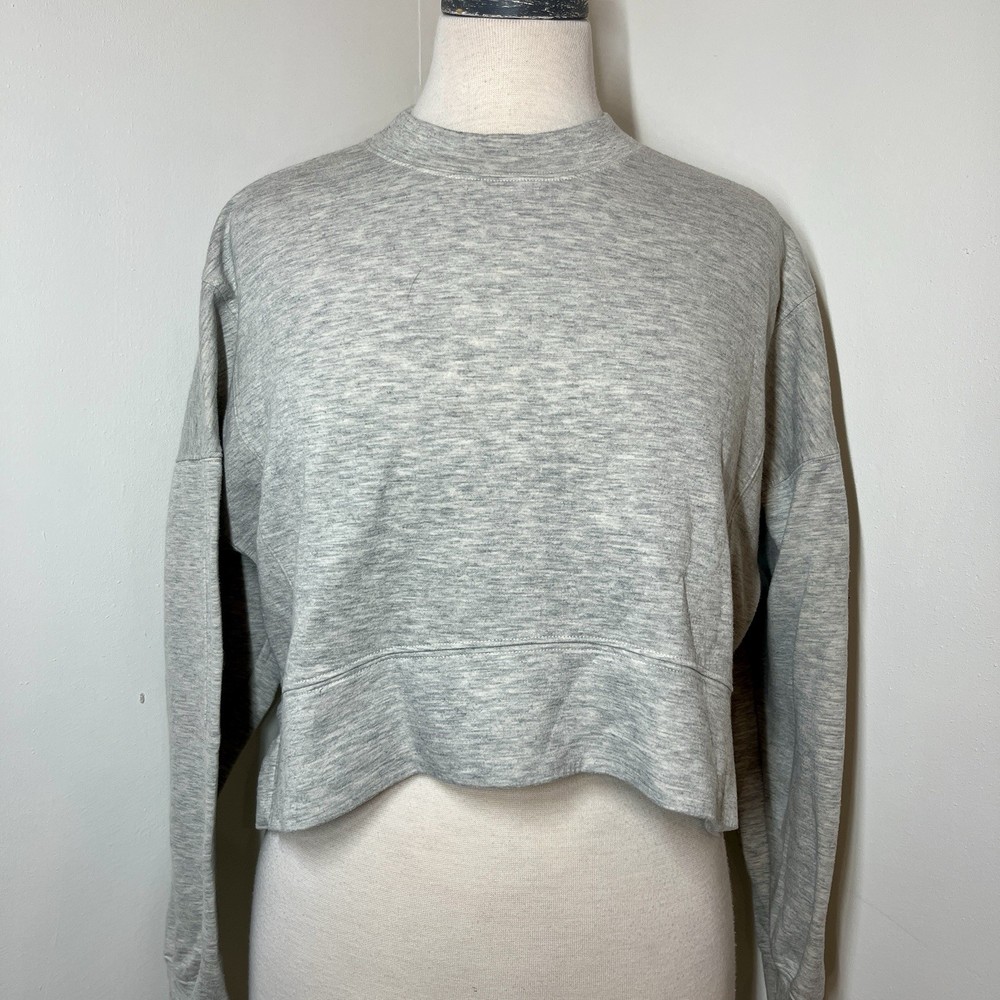 Abercrombie YPB neoKNIT Cropped Sweatshirt Women’s Small Gray Mini Crew Pullover