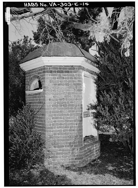 14. GENERAL VIEW EAST PRIVY FROM SOUTHWEST FLASH FILL 1986 - Poplar Forest,