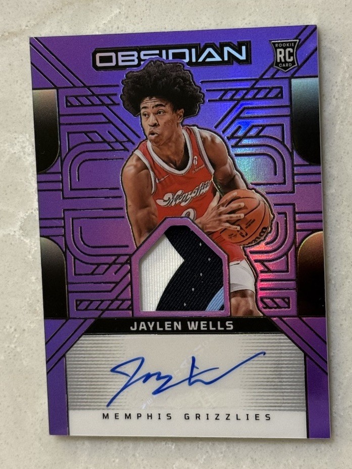 2024-25 Panini Obsidian Rookie Jersey Ink Jaylen Wells E/E Purple Flood /75 RPA
