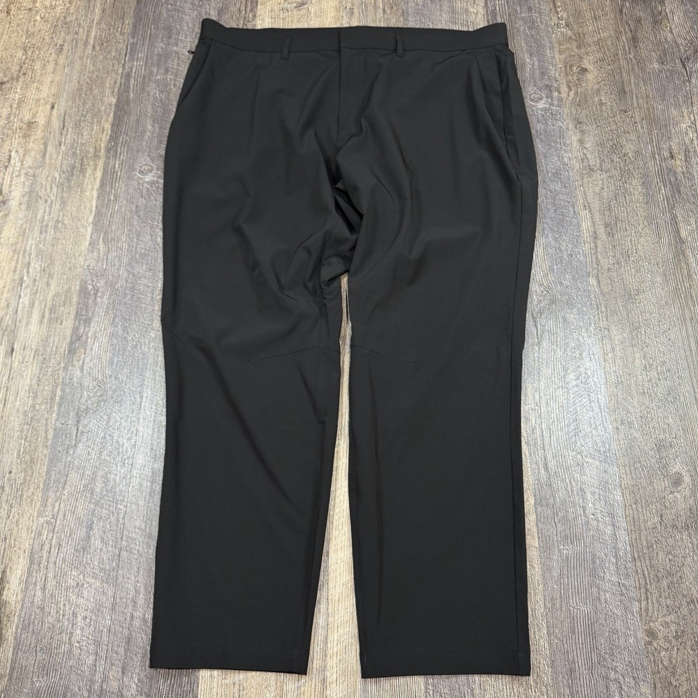 Fabletics The Only Pant Men’s 40x30 Black Stretch Performance Zip Pocket Pants