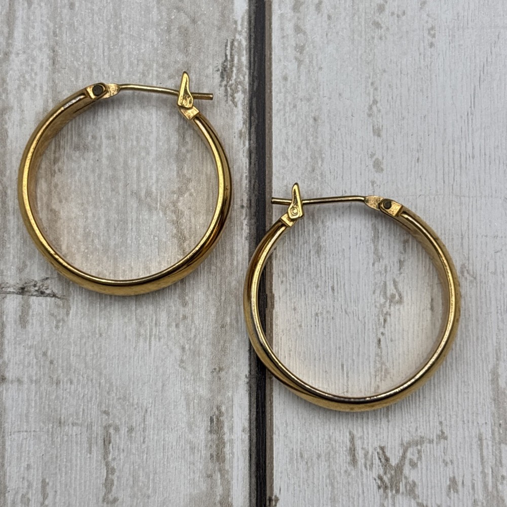 Monet Gold Tone Hoop Earrings 0505-22