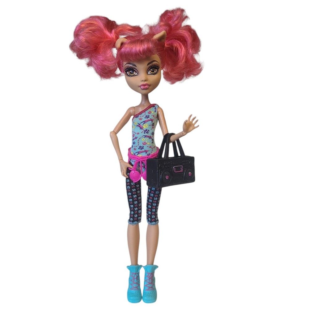 Monster High Hip Hop Dance Class Howleen Wolf Doll Mattel 2011