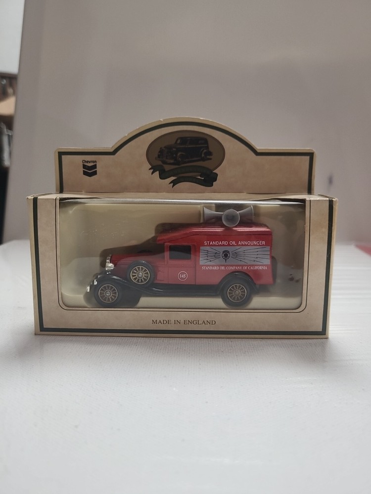 Chevron Standard Oil Die-Cast Metal Model Announcer Car Made in England