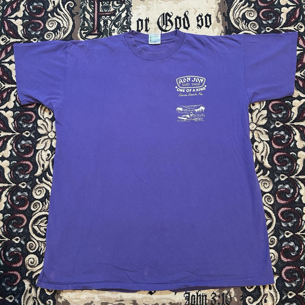 Vintage 1992 Ron Jon Surf Shop 'I Don't Do Mornings' Shark T-Shirt Oneita Tag