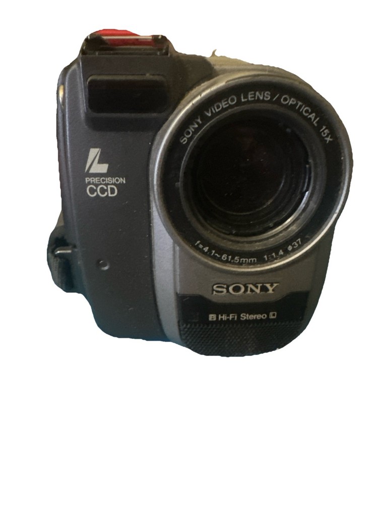 Sony Handycam CCD-TRV52 8mm Analog Camcorder 30X Digital Zoom For Parts