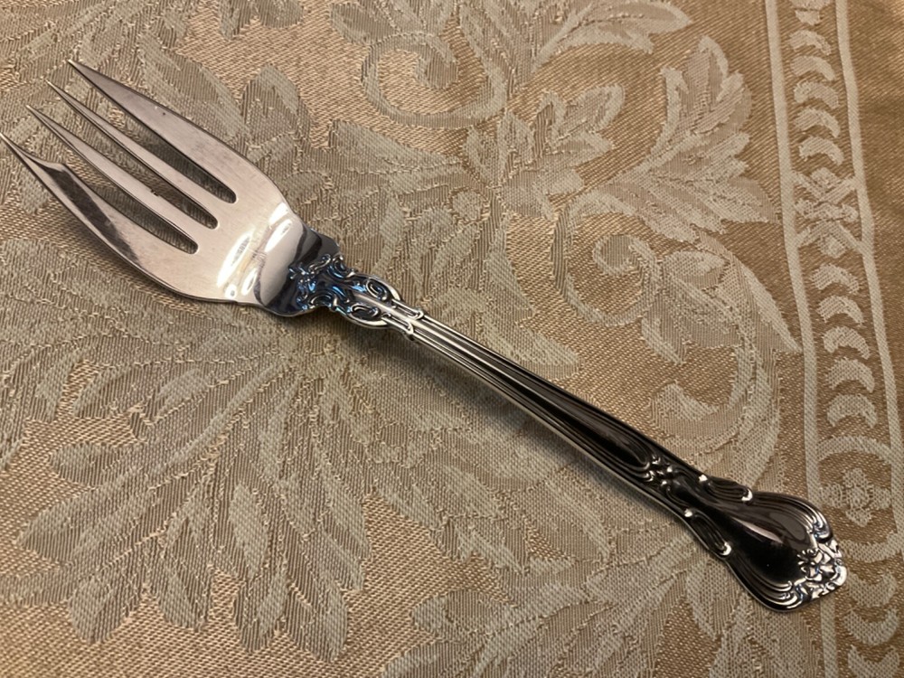 CHANTILLY by Gorham   Sterling Salad/Dessert Fork 6 3/8”  No Monogram New Marks