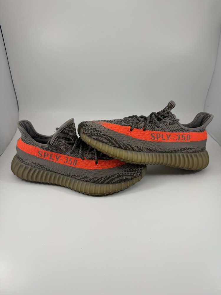 Size 9.5 - adidas Yeezy Boost 350 V2 Beluga