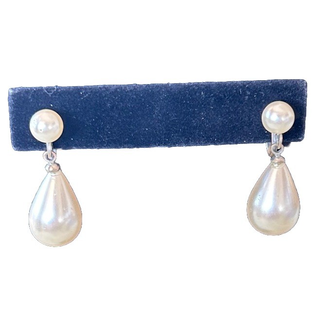 Vintage Faux Pearl Drop Dangle Screw Back Earrings