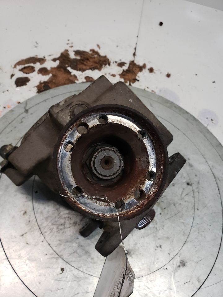 05-07 Ford Five Hundred Transfer Case Mounting Bosses 1276687