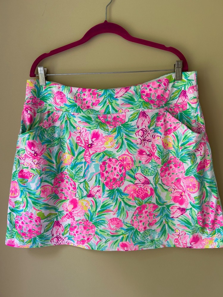 Lilly Pulitzer Maryana Skort Style 004053  Pink Pineapple Tropical Print Sz:XL