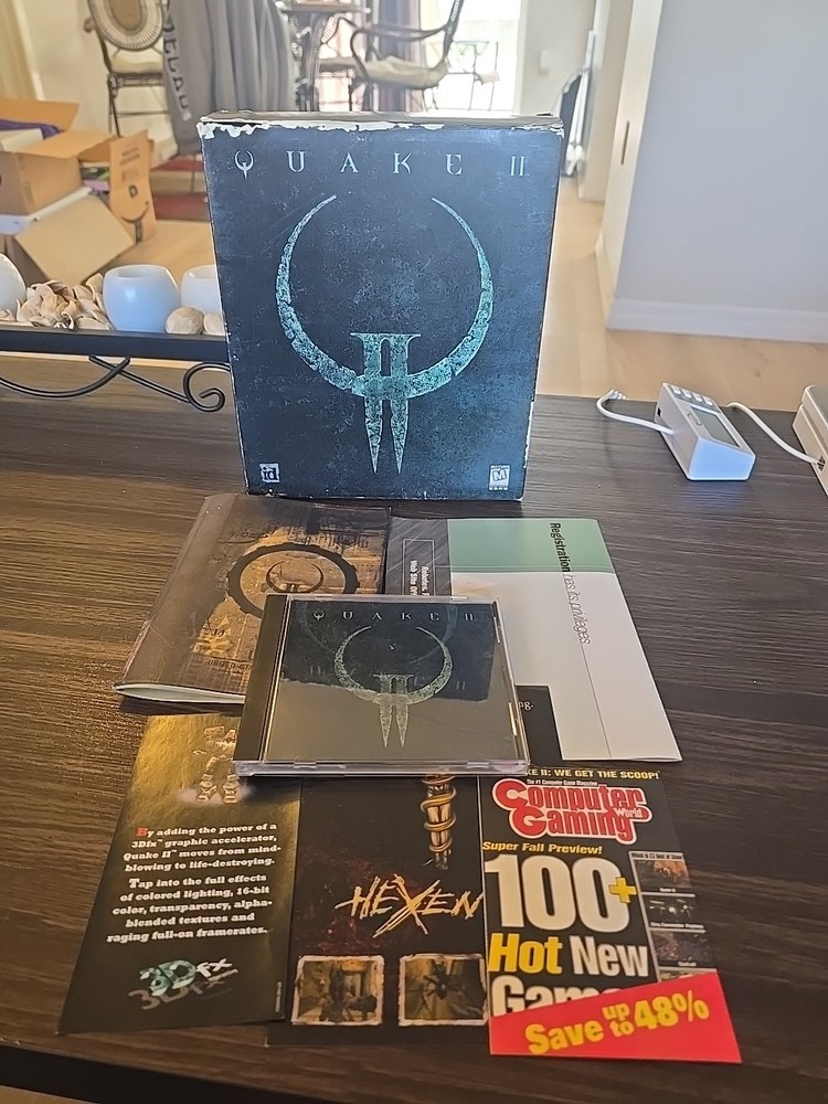 Quake II (PC, 1997) Big Box Complete Game Disc Manual id Software FPS Retro PC