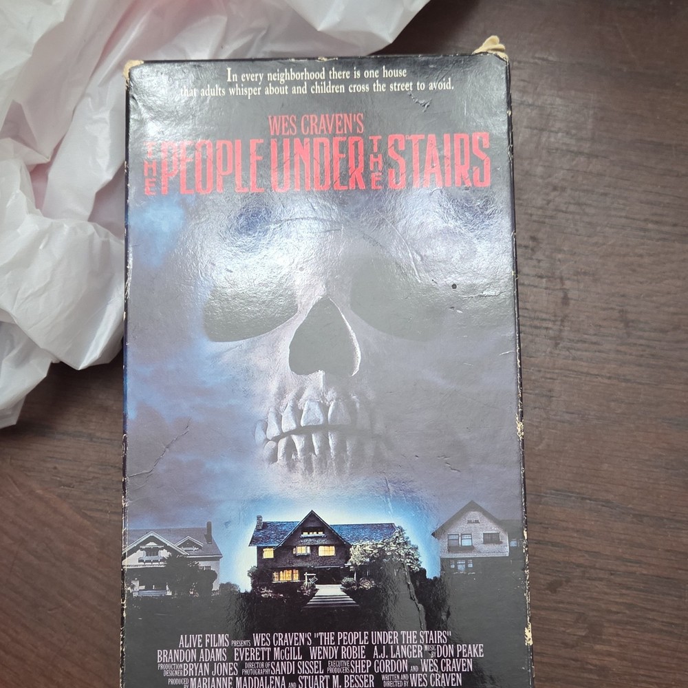 MCA Universal The People Under the Stairs VHS Tape R Hi-Fi 1991 Adams McGill