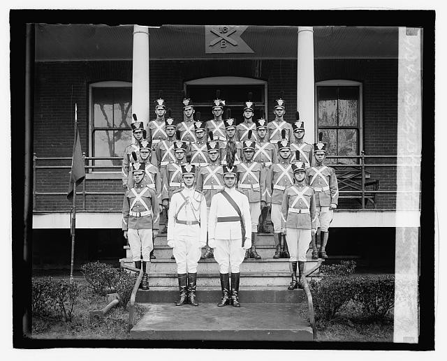 Photo:Battery B 16th Field Artillery Special Uniforms 1927 Soldiers Group