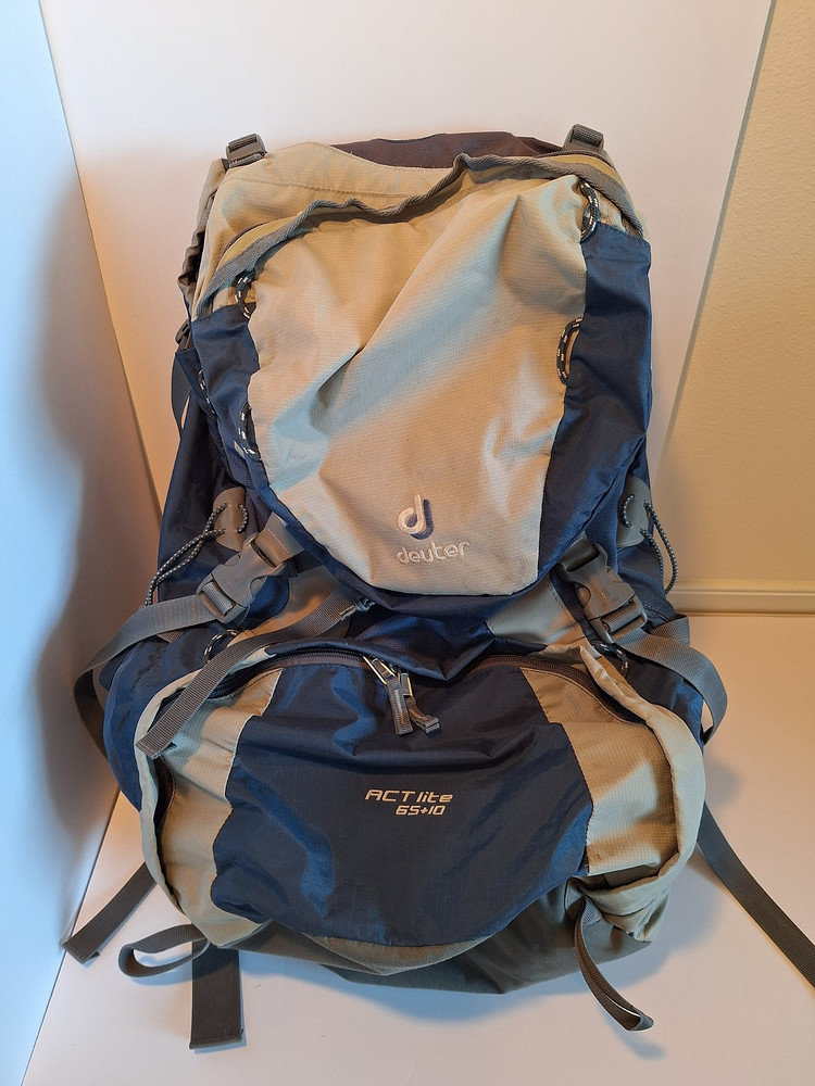 Deuter ACT Lite 65+10 Backpack Blue Grey Hiking Trekking Aircontact VariQuick