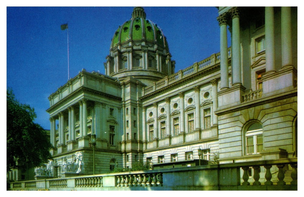 Harrisburg PA Pennsylvania Capitol Building Street View Chrome Postcard